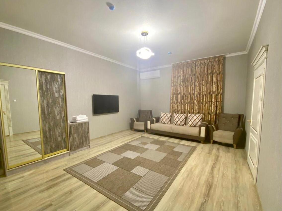 Golden Ray Hotel Turkistan Exterior photo